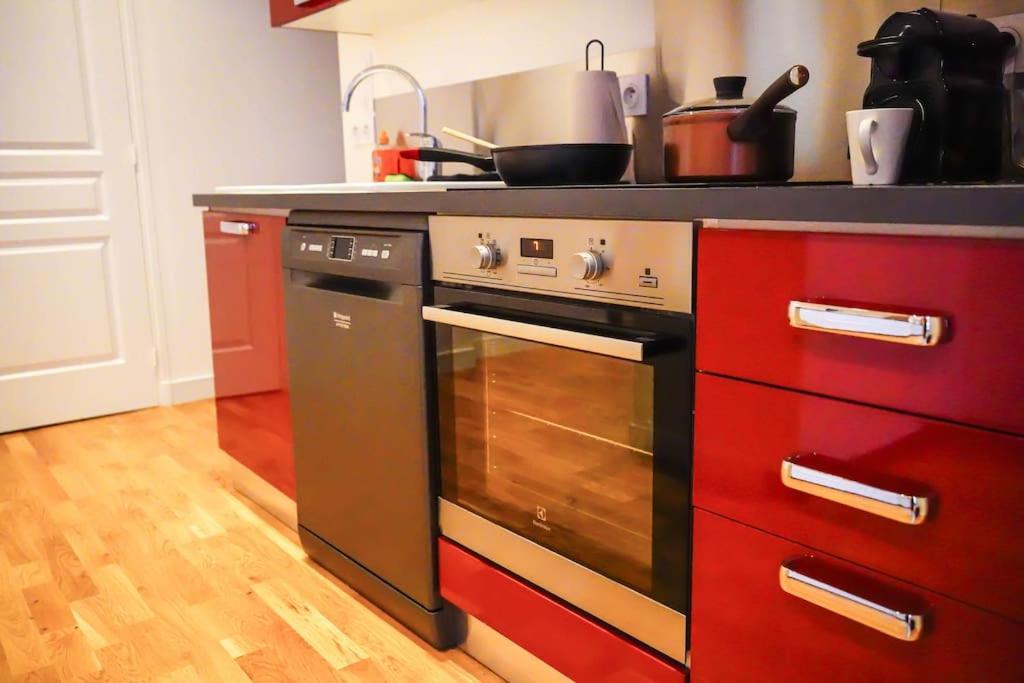 Le Rive Hugo • Elegance & Art De Vivre Apartment Chateauroux Bagian luar foto